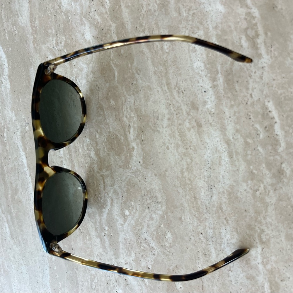 Kisters Tortoise Shell Glasses - Picture 4 of 4